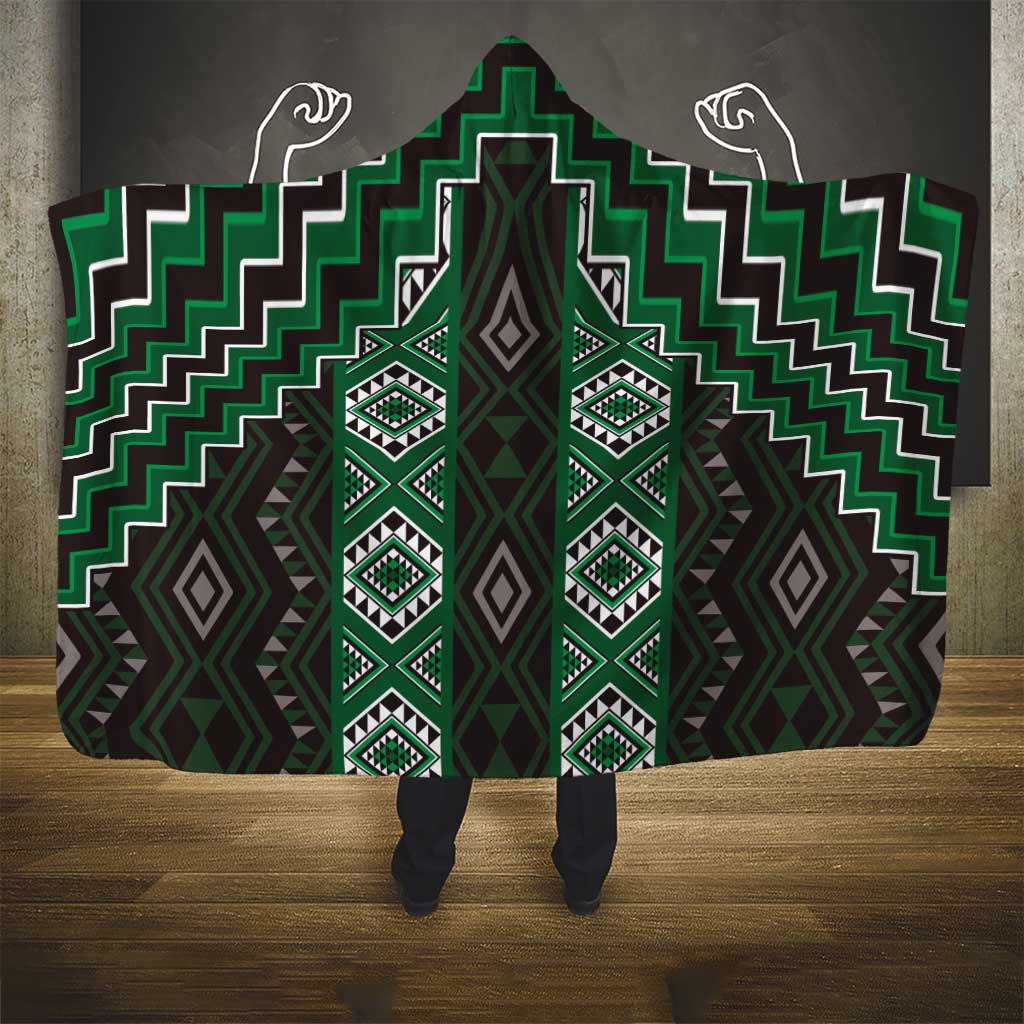 New Zealand Aotearoa Hooded Blanket Green Poutama With Taniko Pattern LT05 - Polynesian Pride