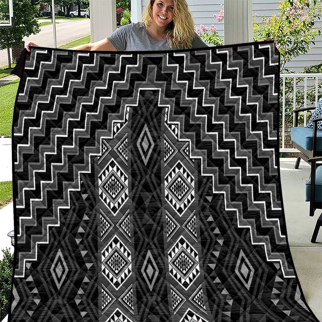 New Zealand Aotearoa Quilt Black Poutama With Taniko Pattern LT05 Black - Polynesian Pride