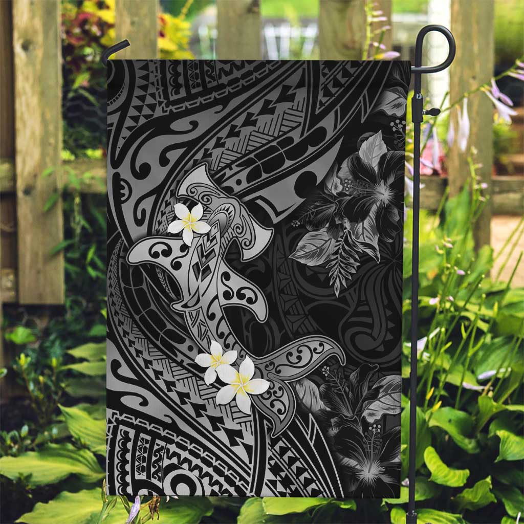 Polynesia Hammerhead Shark Garden Flag Tropical Flowers Tribal Pattern Black LT05 Garden Flag Black - Polynesian Pride