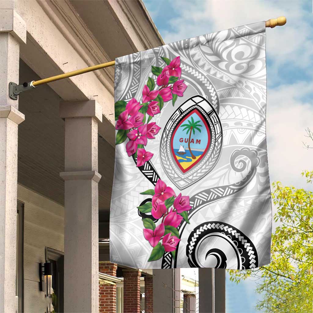 Guam Chamorro Garden Flag Curves Polynesian Tattoo Mix Bougainvillea LT05 House Flag White - Polynesian Pride