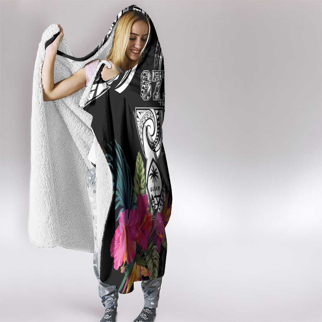 Hafa Adai Guam Hooded Blanket Polynesian Tattoo Tropical Flowers LT05 - Polynesian Pride