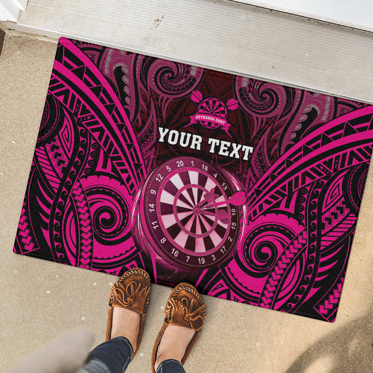 Personalised New Zealand Darts Rubber Doormat Pink Dart Board Maori Pattern LT05 - Polynesian Pride
