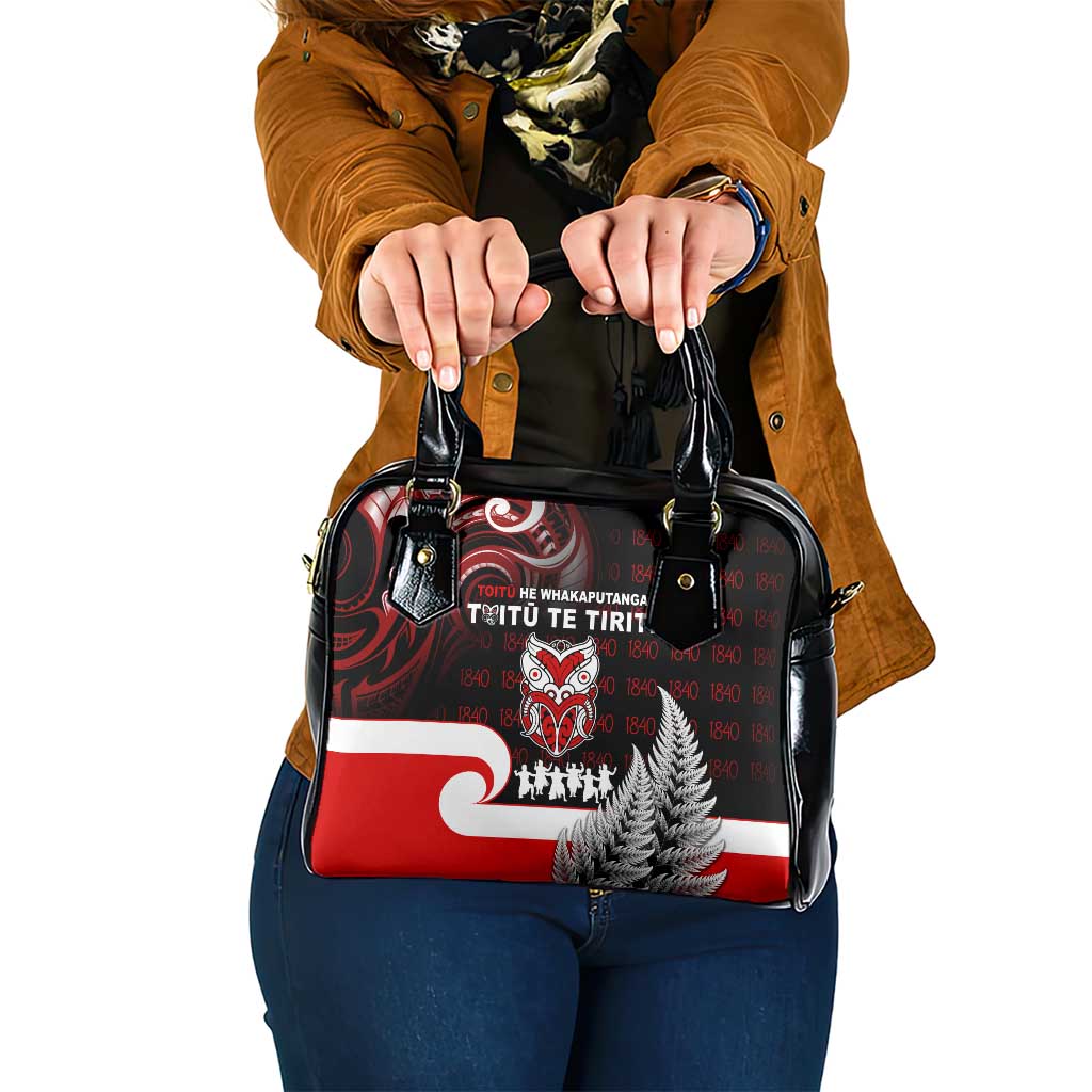 Aotearoa Toitu He Whakaputanga Shoulder Handbag Toitu Te Tiriti O Waitangi LT05 One Size Black - Polynesian Pride