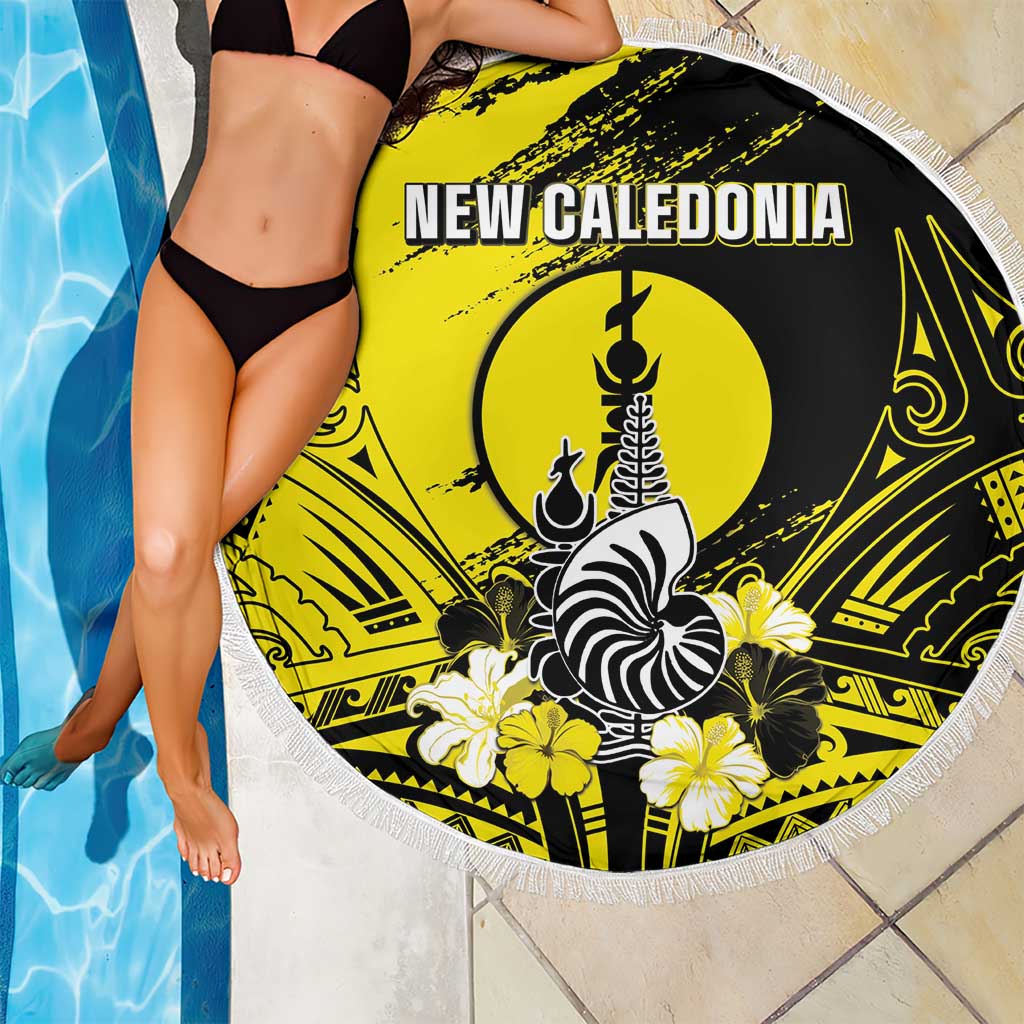 New Caledonia Day Beach Blanket Kanaky Flag Coat Of Arms Polynesian Pattern LT05 - Polynesian Pride
