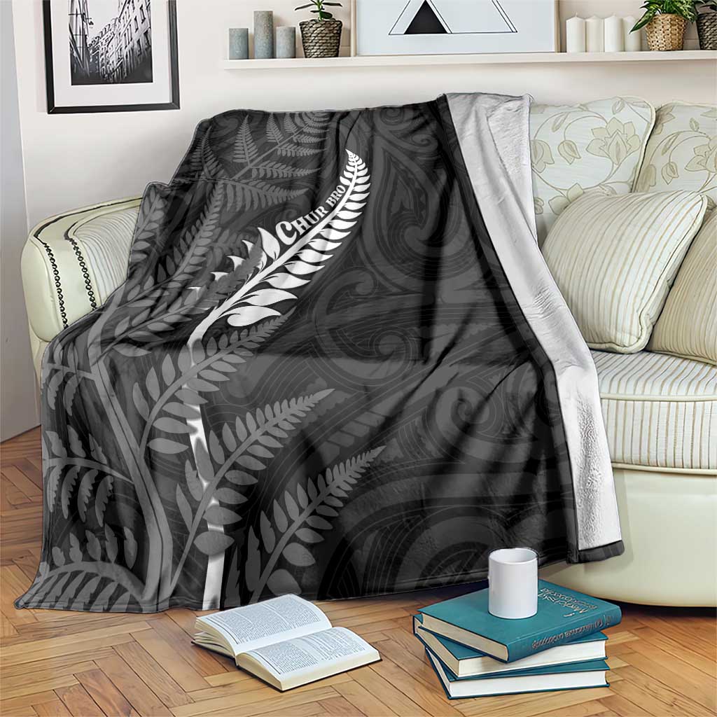 New Zealand Chur Bro Blanket Maori Koru With Silver Fern LT05 Black - Polynesian Pride