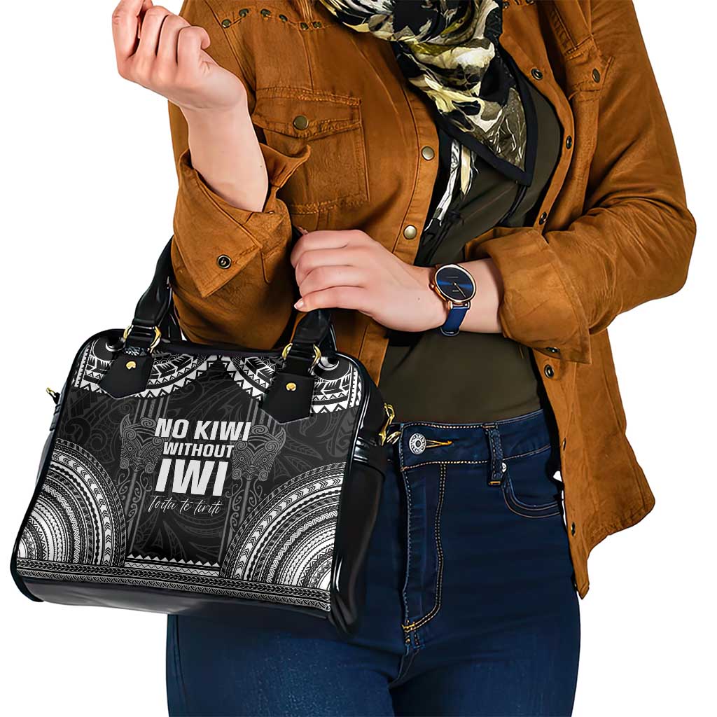 Aotearoa Toitu Te Tiriti Shoulder Handbag No Kiwi Without Iwi LT05 - Polynesian Pride