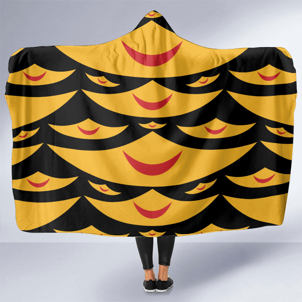 Hawaii Ahu Ula Inspired Hooded Blanket Black Version LT05 One Size Black - Polynesian Pride