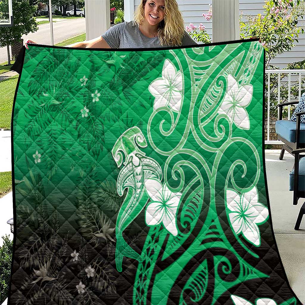 Polynesia Hammerhead Shark Quilt Green Tribal Pattern With Plumeria LT05 Green - Polynesian Pride
