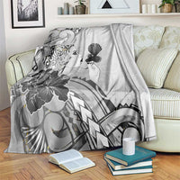 Aotearoa Maori Wahine Blanket Fantail Bird Black Gold Marble LT05 Black - Polynesian Pride