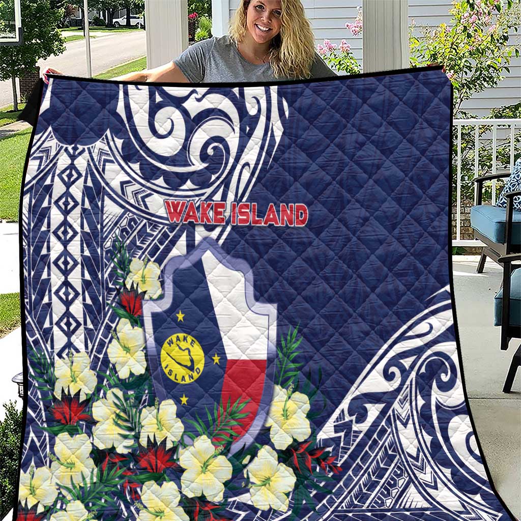 Wake Island Quilt Tribal Pattern With Hibiscus Flowers LT05 Blue - Polynesian Pride
