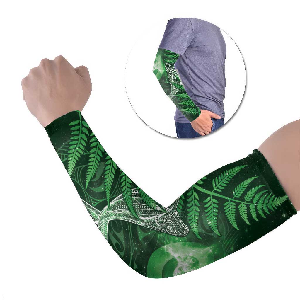 New Zealand Matariki Arm Sleeves Maori Koru With Humpback Whale Green LT05 Set of 2 Green - Polynesian Pride