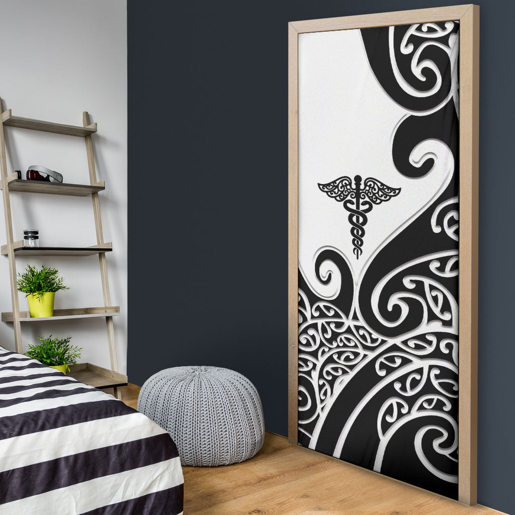 New Zealand Nurse Door Cover Maori Koru Black Version LT05 - Polynesian Pride