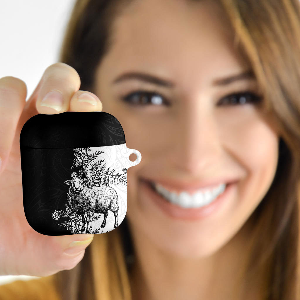 New Zealand Aotearoa Hipi AirPods Case Maori Pattern
