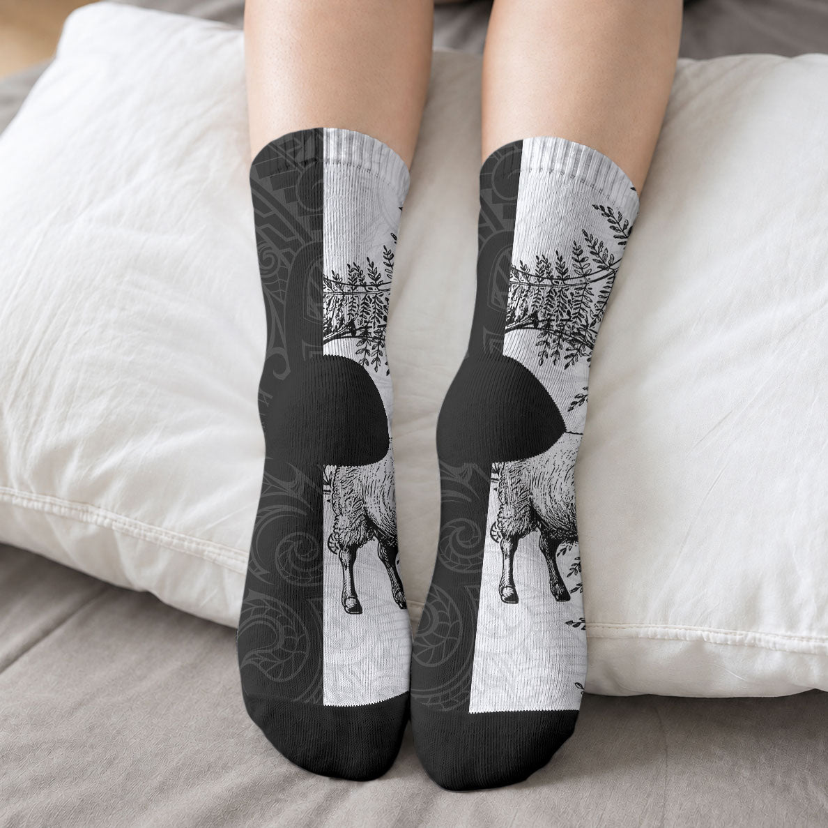 New Zealand Aotearoa Hipi Crew Socks Maori Pattern