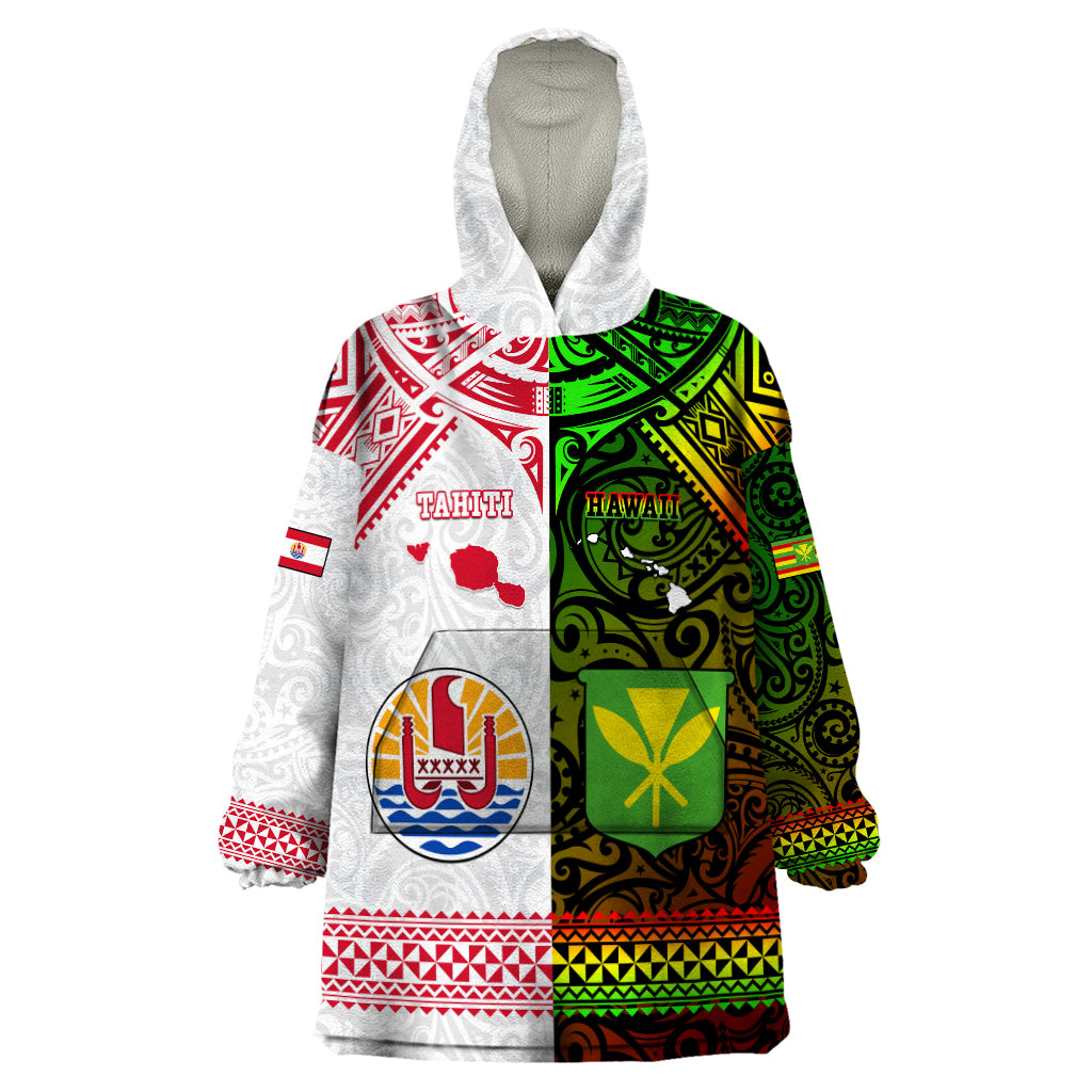 Custom Hawaii And Tahiti Wearable Blanket Hoodie Coat Of Arms Polynesian Pattern LT05 One Size Reggae - Polynesian Pride