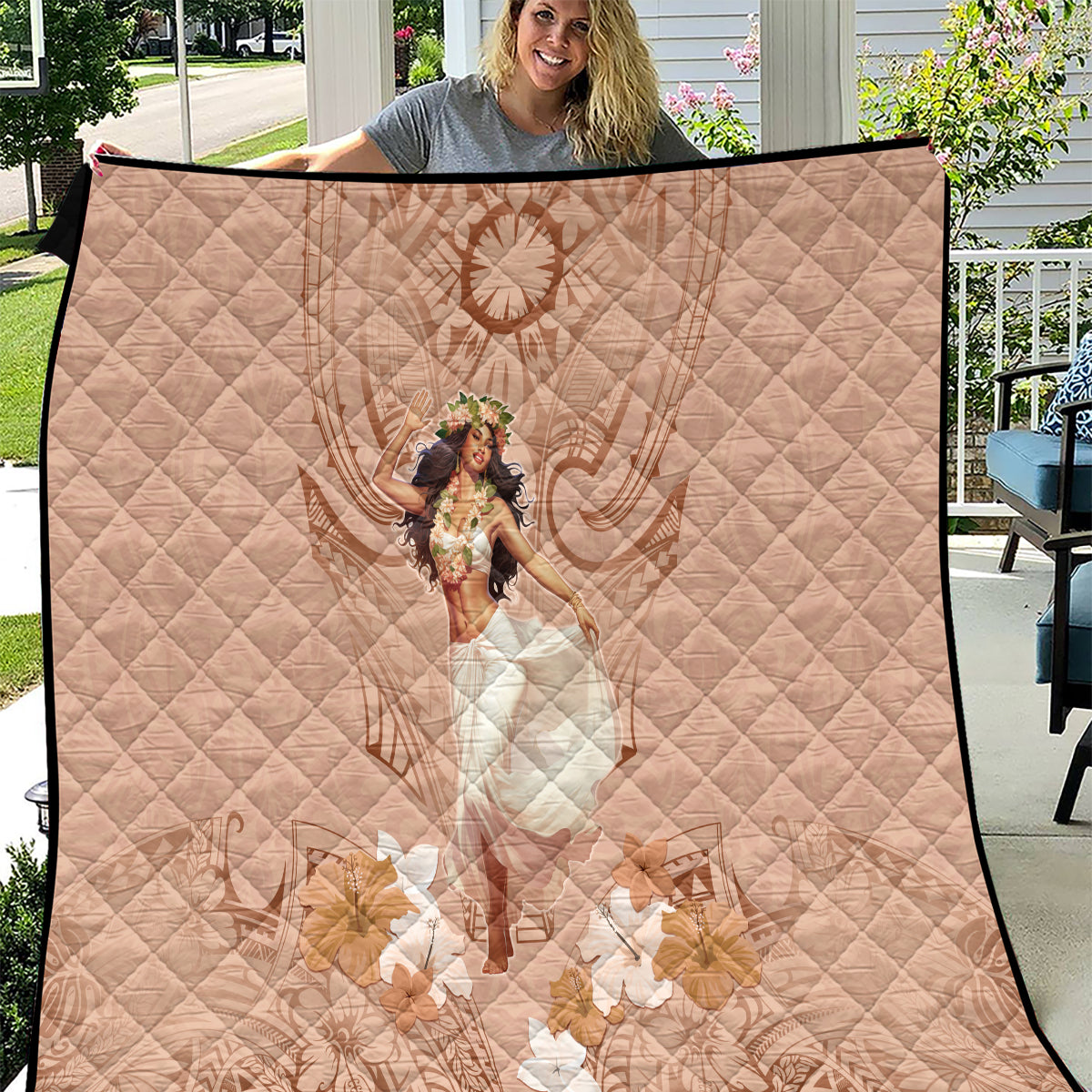 Hawaii Women's Day Quilt With Polynesian Pattern LT05 Brown - Polynesian Pride
