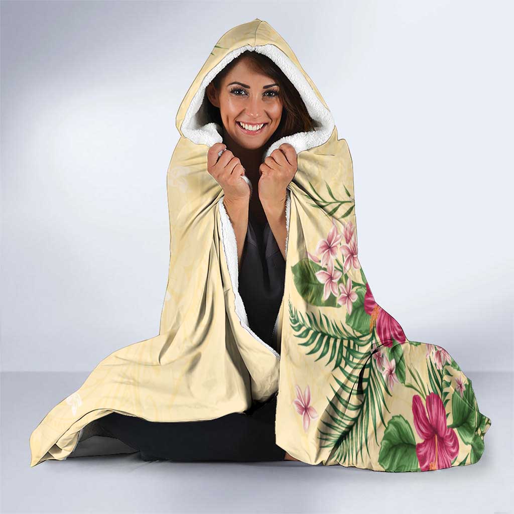 Hawaii Tropical Flowers Hooded Blanket Polynesian Tattoo Buttermilk LT05 - Polynesian Pride