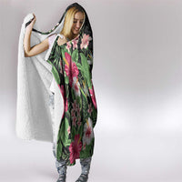 Hawaii Tropical Flowers Hooded Blanket Polynesian Tattoo Black LT05 - Polynesian Pride