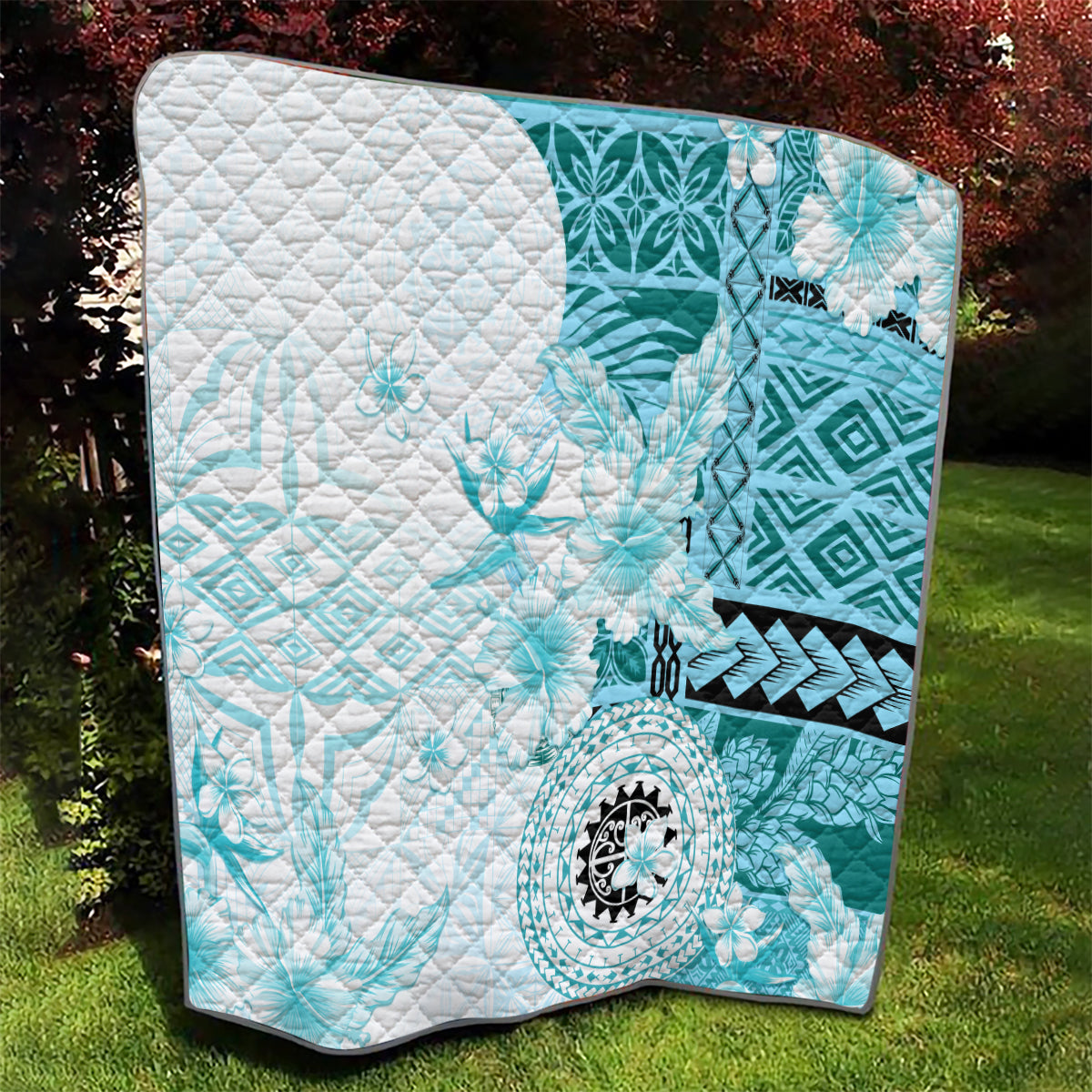 Samoa Siapo Pattern With Teal Hibiscus Quilt LT05 - Polynesian Pride