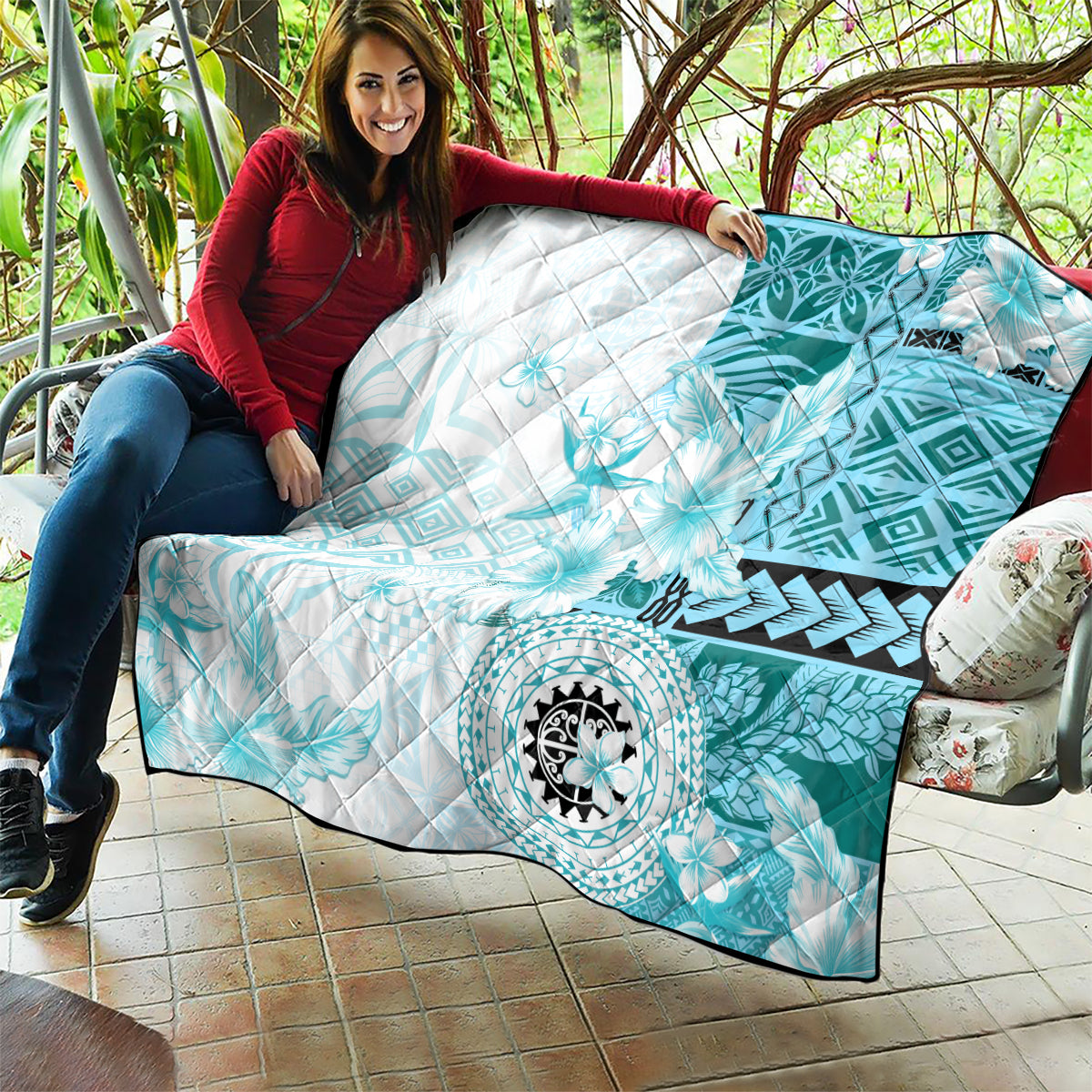 Samoa Siapo Pattern With Teal Hibiscus Quilt LT05 - Polynesian Pride