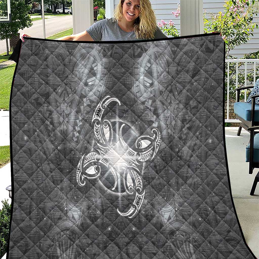New Zealand Matariki Ururangi Quilt Maori Moko Grey Galaxy LT05 Grey - Polynesian Pride