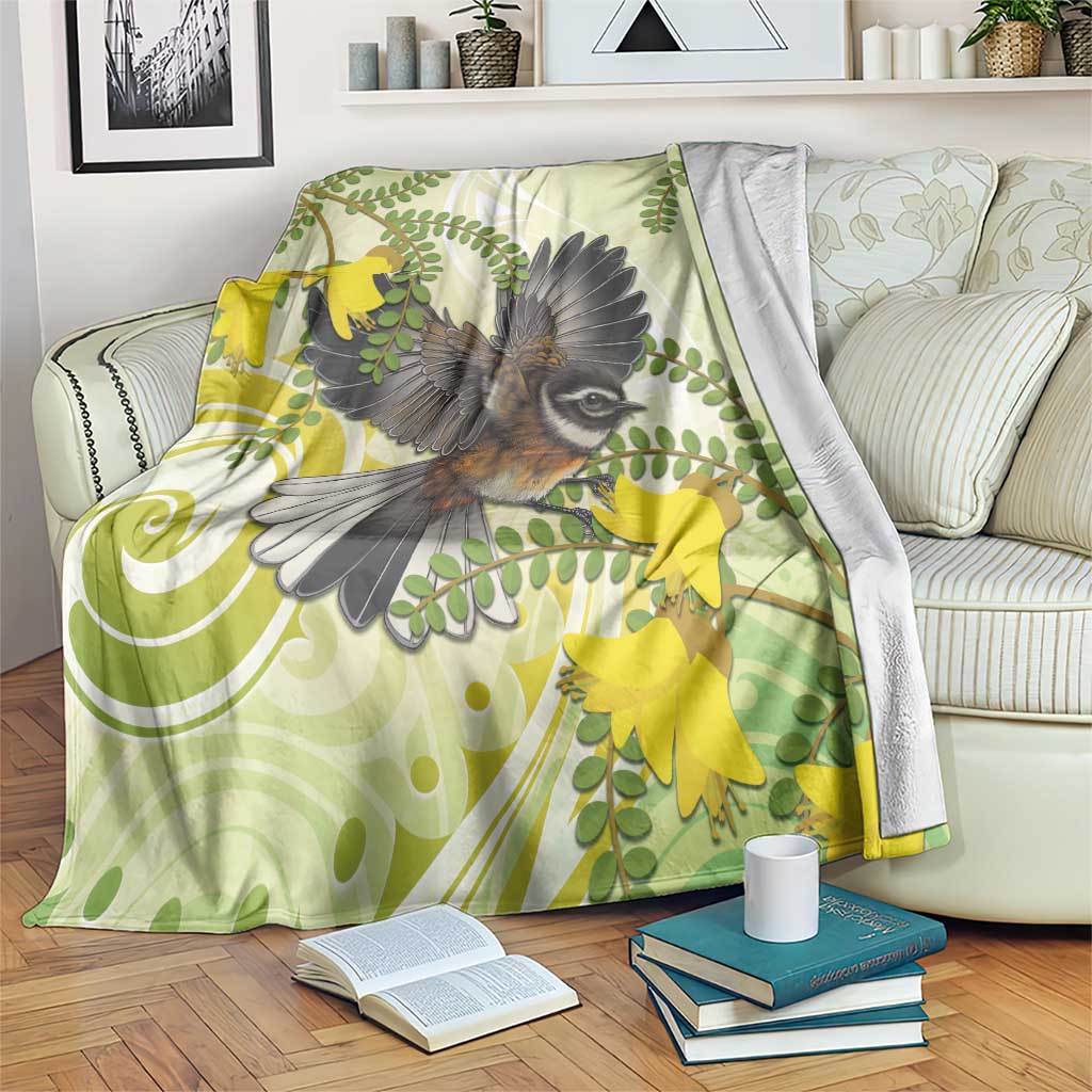 New Zealand Piwakawaka Fantail Bird Blanket With Kowhai Flowers LT05 Green - Polynesian Pride