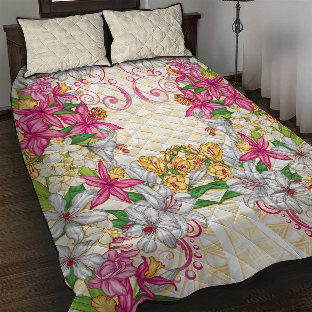 Hawaii Palaka Quilt Bed Set Yellow Tribal Pattern With Tropical Flowers LT05 Yellow - Polynesian Pride