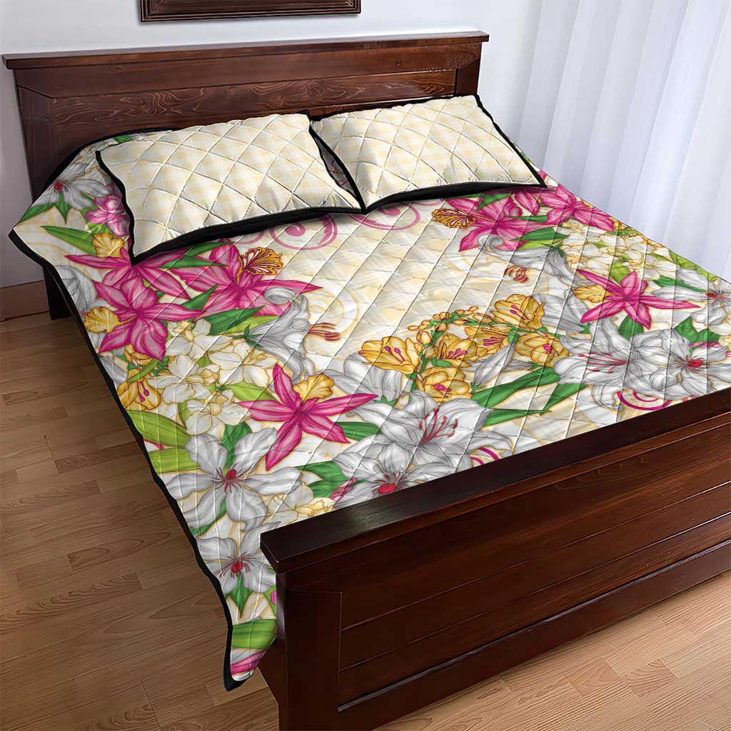 Hawaii Palaka Quilt Bed Set Yellow Tribal Pattern With Tropical Flowers LT05 - Polynesian Pride