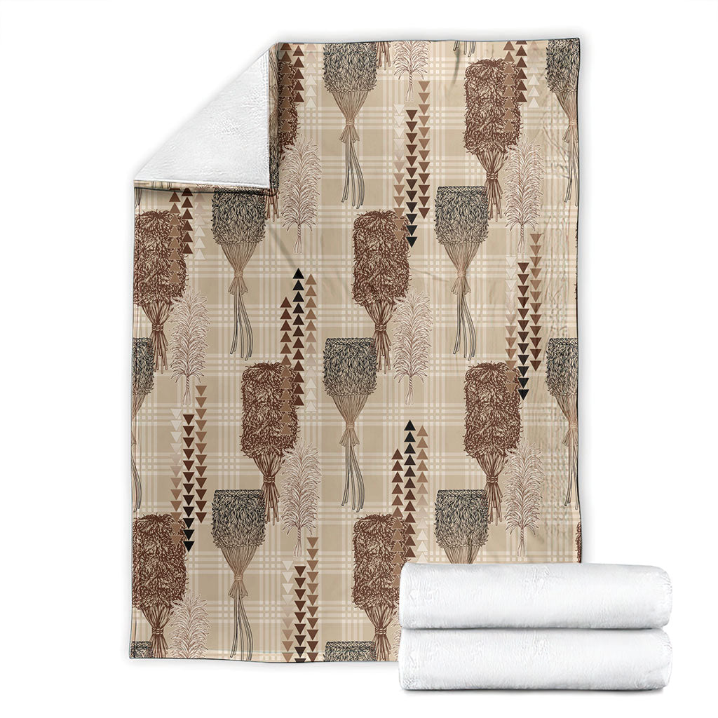 Aloha Hawaii Vintage Kahili Pa'a Lima Blanket Palaka Print Cozy Beige LT7 - Polynesian Pride