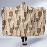 Aloha Hawaii Vintage Kahili Pa'a Lima Hooded Blanket Palaka Print Cozy Beige LT7 One Size Beige - Polynesian Pride