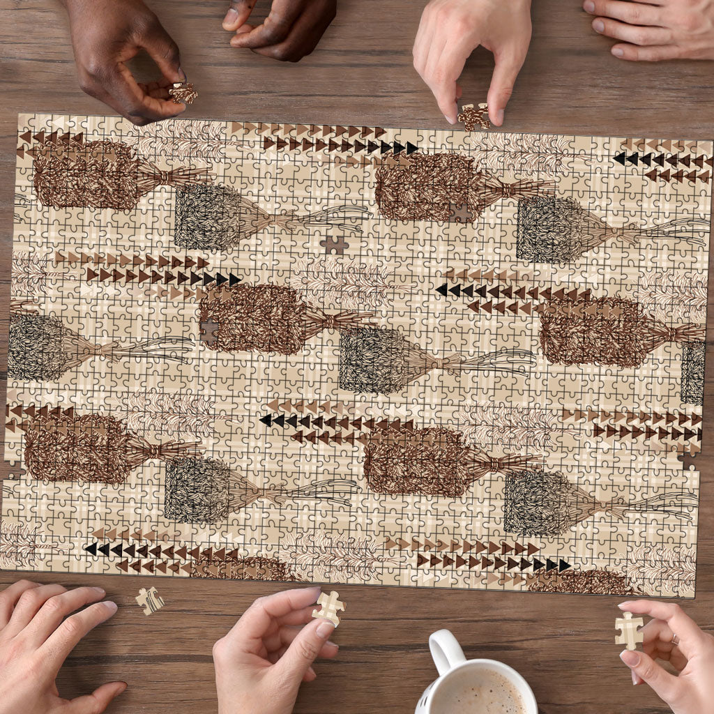 Aloha Hawaii Vintage Kahili Pa'a Lima Puzzle Palaka Print Cozy Beige LT7 - Polynesian Pride