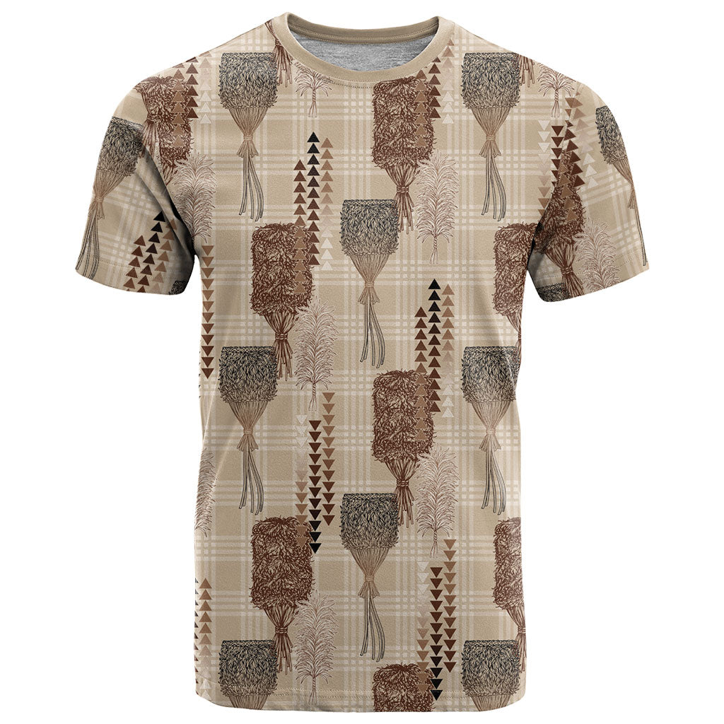 Aloha Hawaii Vintage Kahili Pa'a Lima T Shirt Palaka Print Cozy Beige LT7 Beige - Polynesian Pride