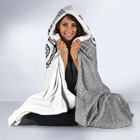 Aloha Kahoolawe Island Personalized Hooded Blanket Ashen Dreamy Turtle LT7 - Polynesian Pride