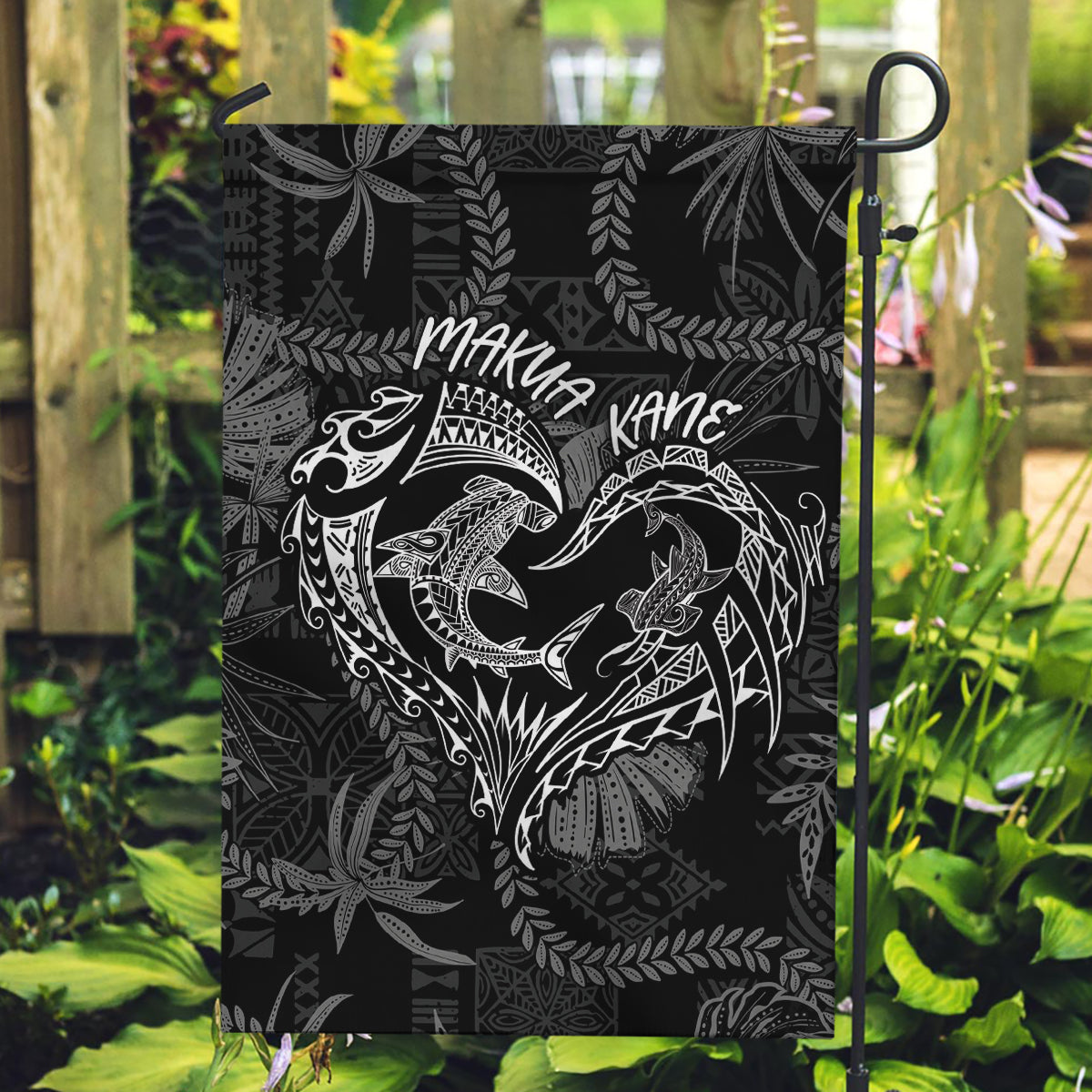 Hawaii Father's Day Vintage Lei Garden Flag Hauoli la Makuakane - Black LT7 Garden Flag Black - Polynesian Pride