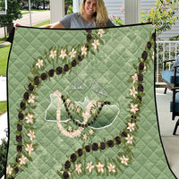 Hawaii Molokai Island Flowers Lei Quilt Kukui Nut Mossy Green LT7 Moss Green - Polynesian Pride
