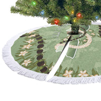 Hawaii Molokai Island Flowers Lei Tree Skirt Kukui Nut Mossy Green