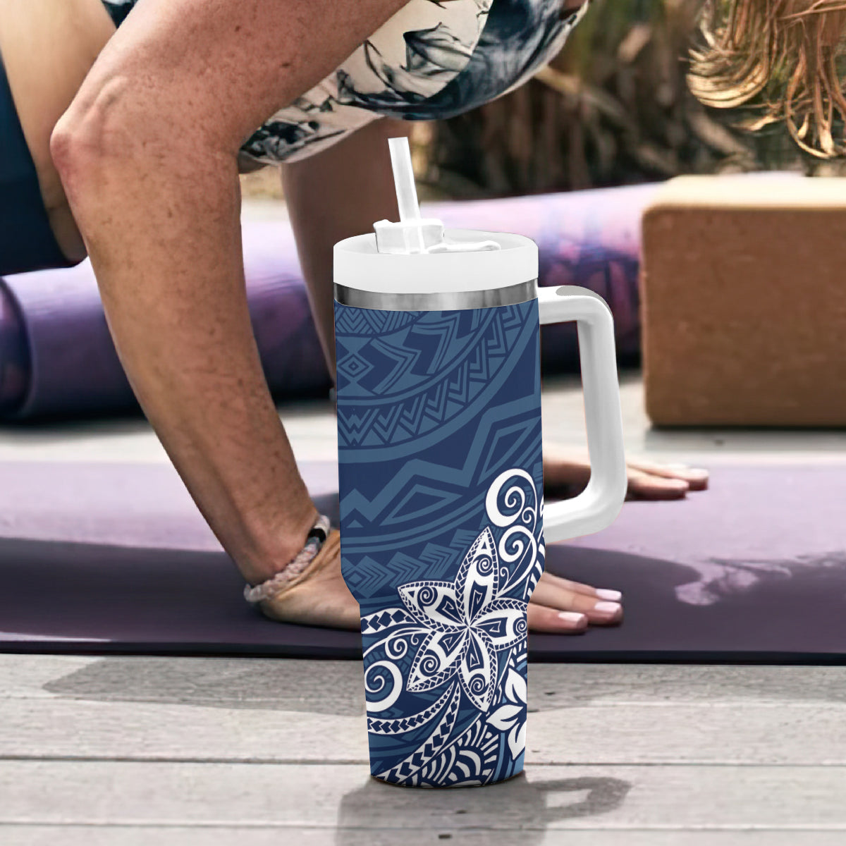 Hawaii Tumbler With Handle Plumeria Navy Curves LT7 - Polynesian Pride