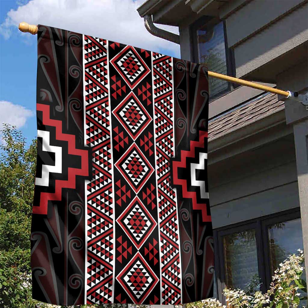 Red Tukutuku Pattern Aotearoa Garden Flag Niho Taniwha and Puhoro Motifs LT7 - Polynesian Pride