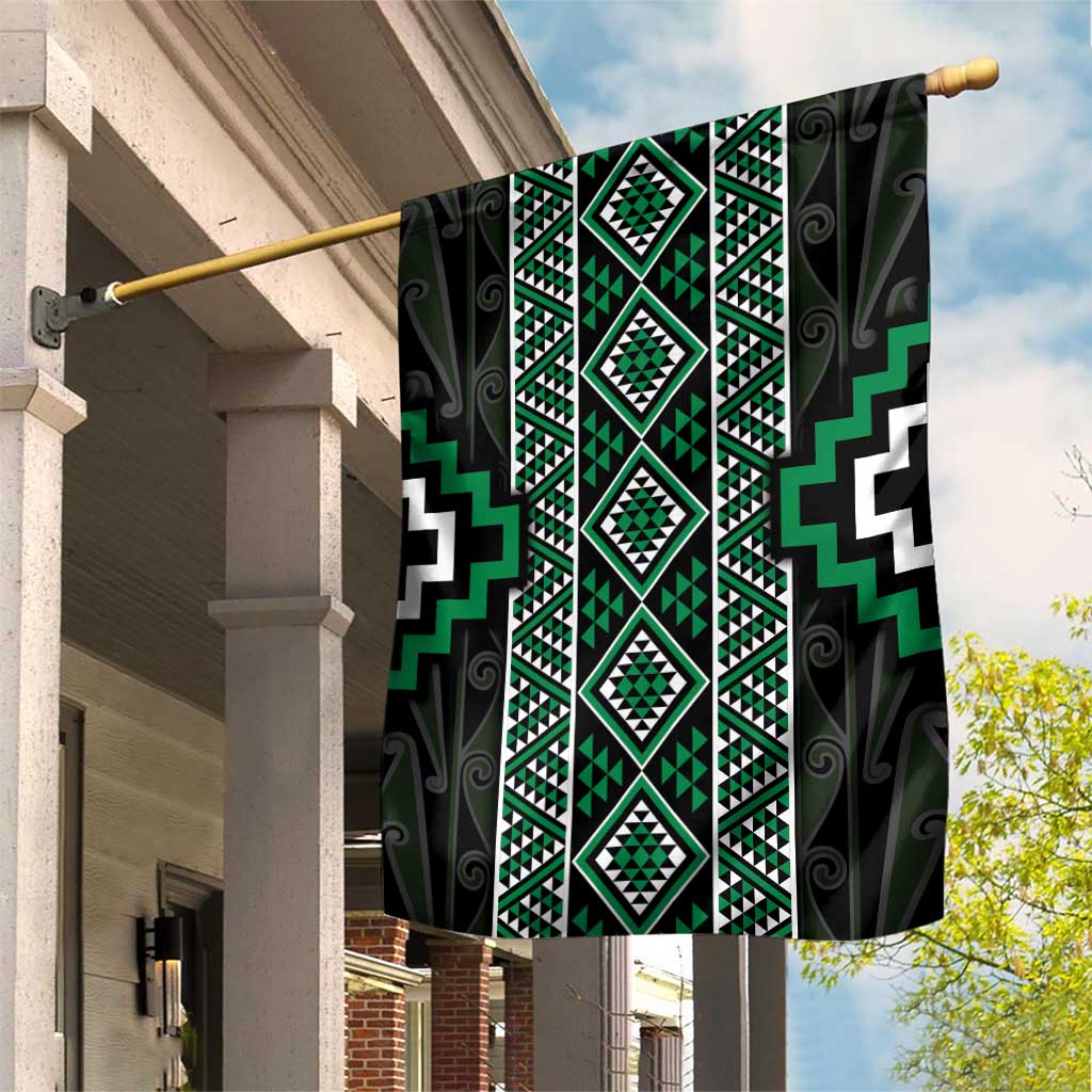 Jade Tukutuku Pattern Aotearoa Garden Flag Niho Taniwha and Puhoro Motifs LT7 House Flag Green - Polynesian Pride