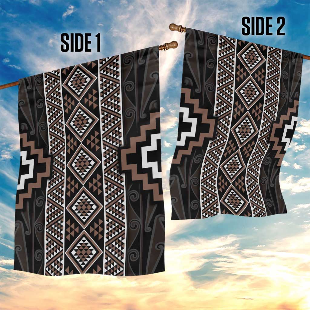 Classic Tukutuku Pattern Aotearoa Garden Flag Niho Taniwha and Puhoro Motifs LT7 - Polynesian Pride