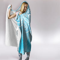 Aotearoa Maori Koru Curves Hooded Blanket Silver Ferns - Turquoise LT7 - Polynesian Pride