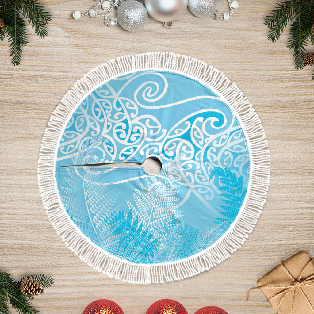Aotearoa Maori Koru Curves Tree Skirt Silver Ferns - Turquoise