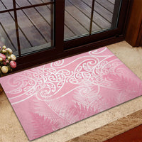 Aotearoa Maori Koru Curves Rubber Doormat Silver Ferns - Rose Pink LT7 - Polynesian Pride