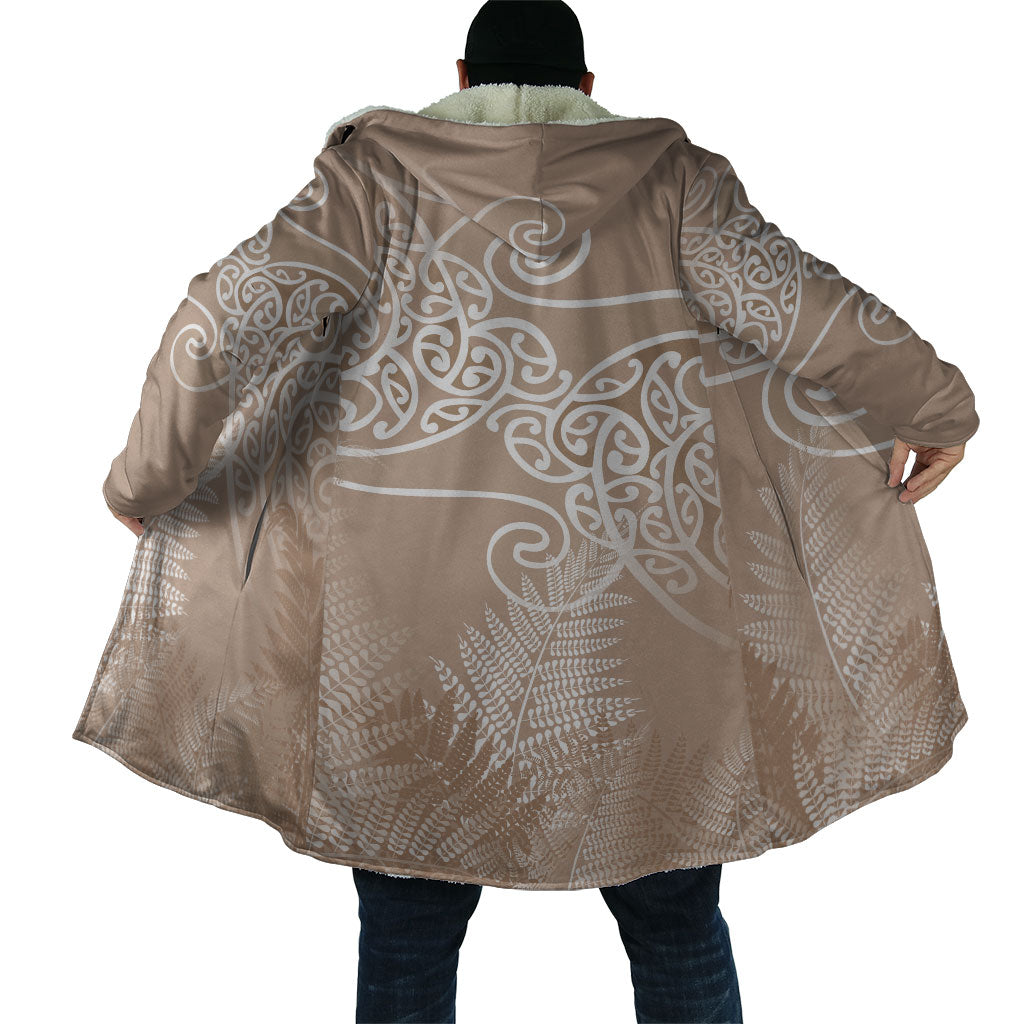 Aotearoa Maori Koru Curves Cloak Silver Ferns - Mocha LT7 - Polynesian Pride