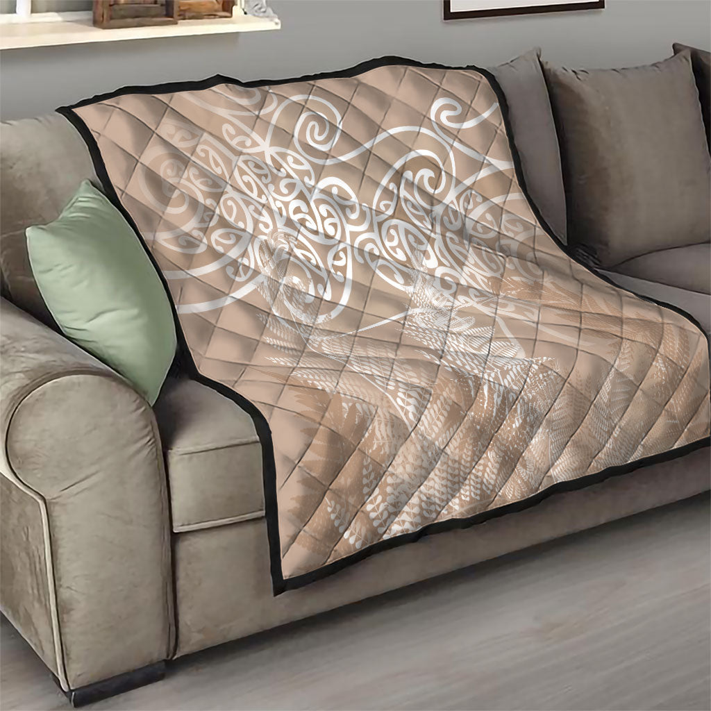 Aotearoa Maori Koru Curves Quilt Silver Ferns - Mocha LT7 - Polynesian Pride