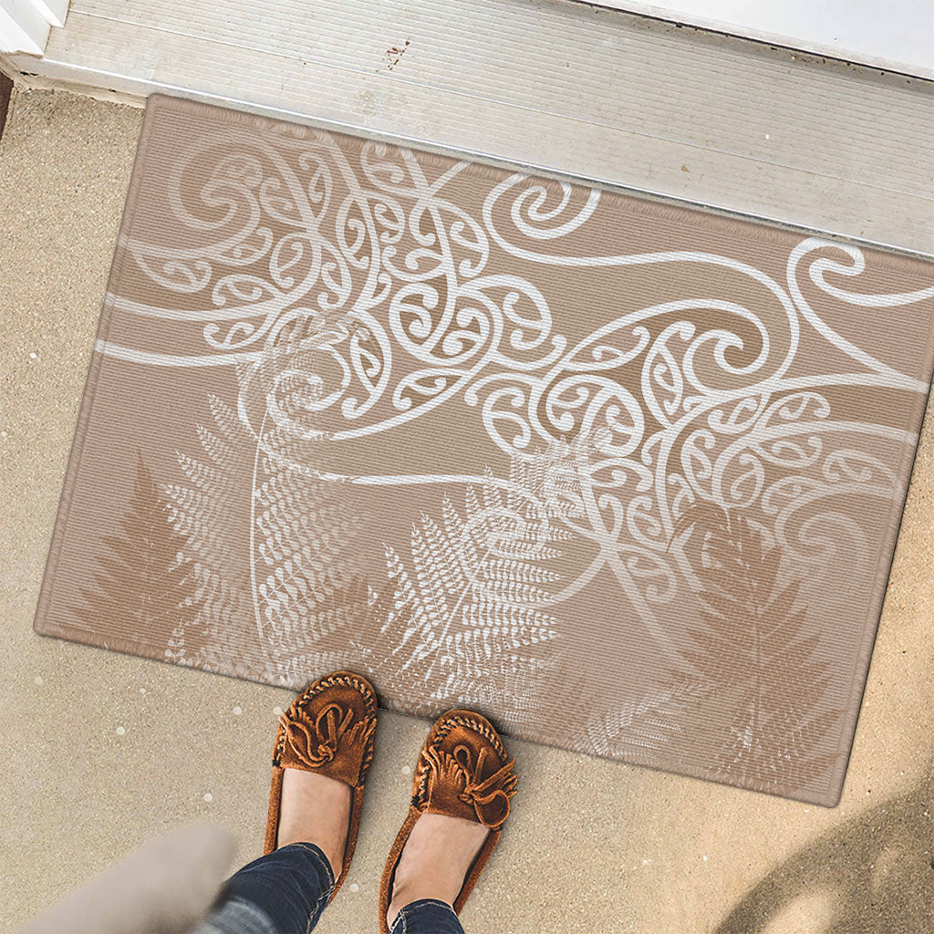 Aotearoa Maori Koru Curves Rubber Doormat Silver Ferns - Mocha LT7 - Polynesian Pride