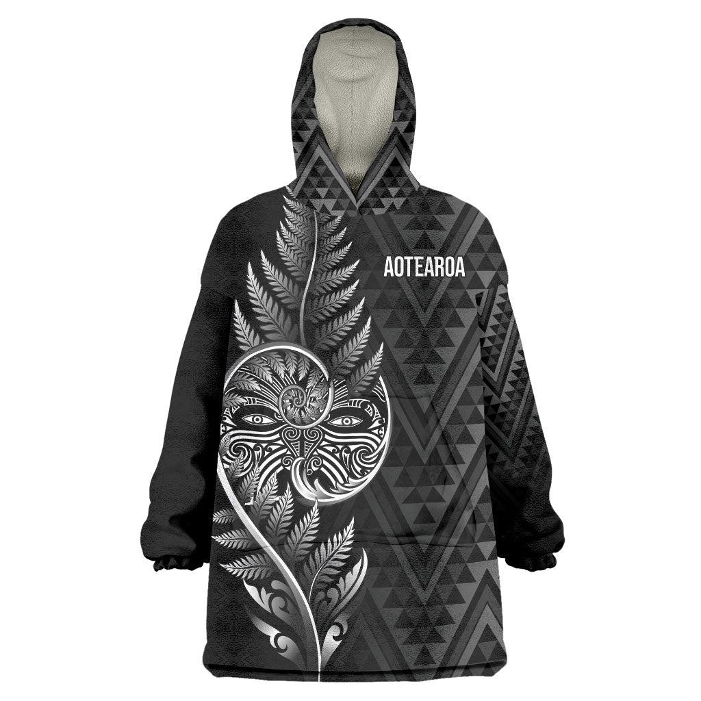 New Zealand Ta Moko Silver Fern Wearable Blanket Hoodie Taniko Taniwha Motifs