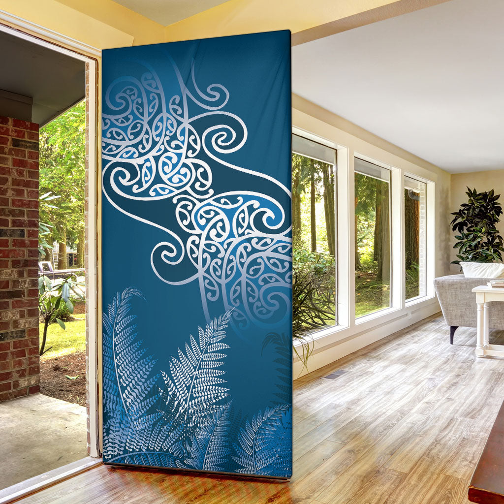 Aotearoa Maori Koru Curves Door Cover Silver Ferns - Navy Blue LT7 - Polynesian Pride