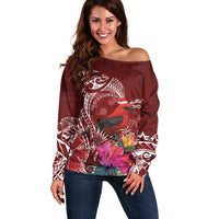 Personalized Samoa Meri Krisimasi Off Shoulder Sweater Segasegamau'u Mix Siapo LT7 Women Red - Polynesian Pride