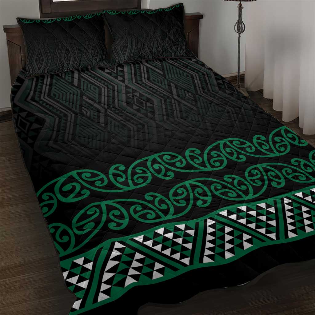 Maori Taniko Patterns Quilt Bed Set Pounamu Niho Taniwha Mix Paatiki Motifs LT7 Green - Polynesian Pride